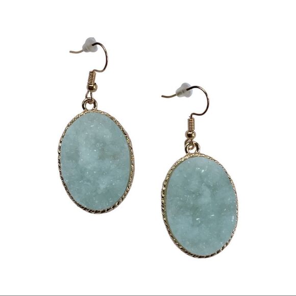 Light Mint/Sea Foam Green Druzy Stone Fishhook Earrings • NWT - Picture 1 of 7